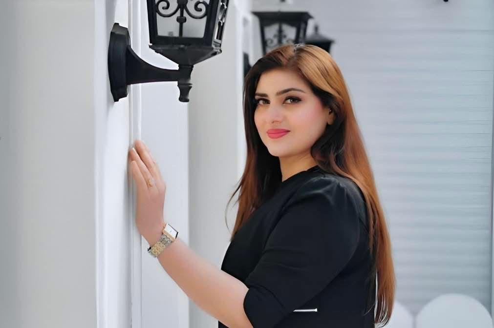 Bakhtawar Qayum – Performing Artist & Choreographer